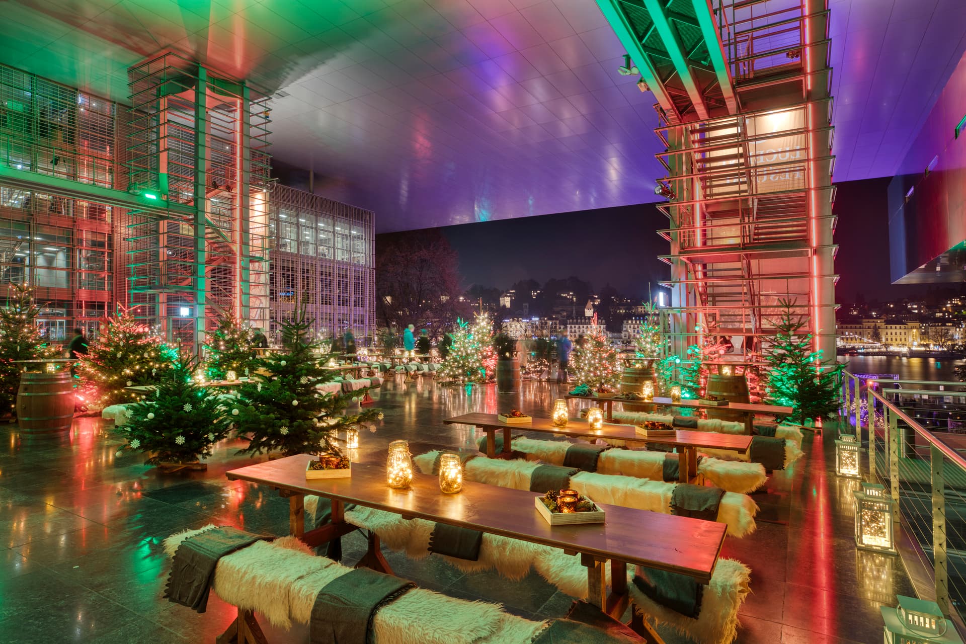 Winterzauber auf der Luzerner Terrasse des KKL Luzern